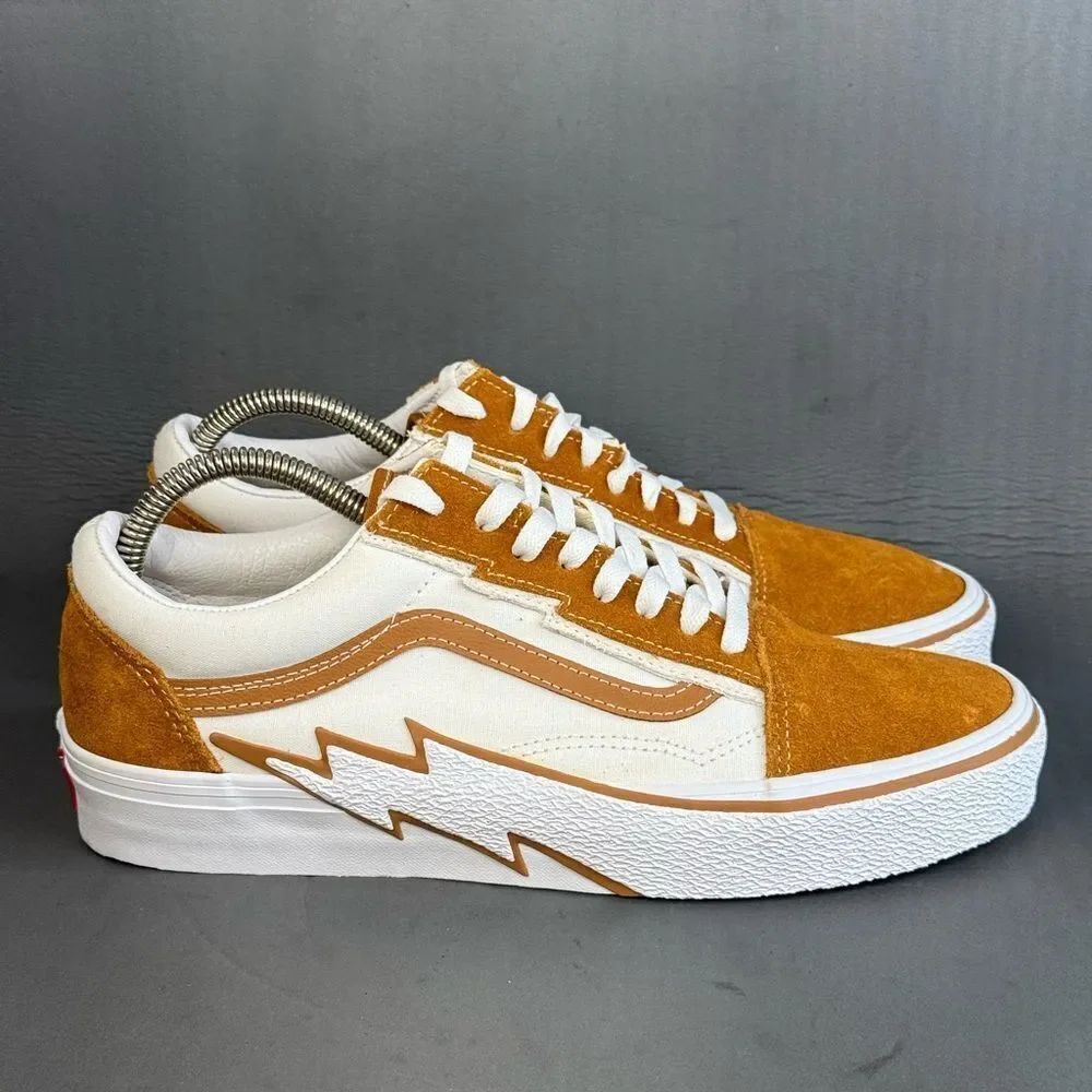 Vans OLD SKOOL 'BOLT - CATHAY SPICE' athletic sneaker shoes men’s size 9